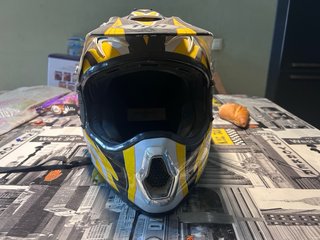 Casco Enduro THH