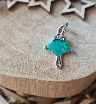Charm Manta Raya
