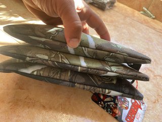 Estuche triple Avengers, buena calidad