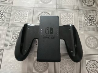 Nintendo Switch Azul/Rojo + Accesorios