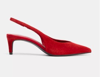 Zapatos de piel rojos