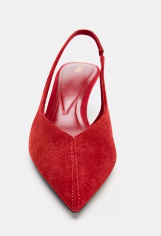 Zapatos de piel rojos
