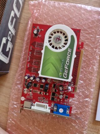 Tarjeta Gráfica NVIDIA GeForce 6600V+ 256MB