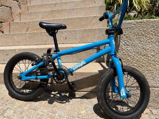 Bicicleta BMX infantil 14” azul
