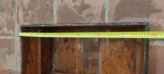 Baúl antiguo madera y metal