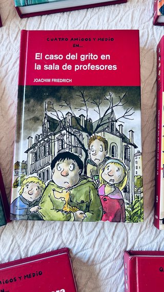 LOTE DE LIBROS