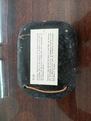 Placa relieve cabeza Herme