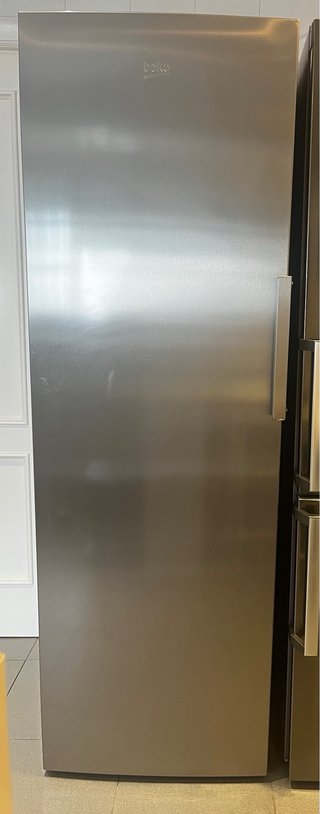 Congelatore verticale Beko