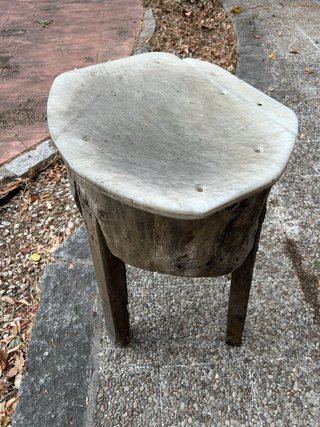 Banco de carnicero antiguo de madera maciza