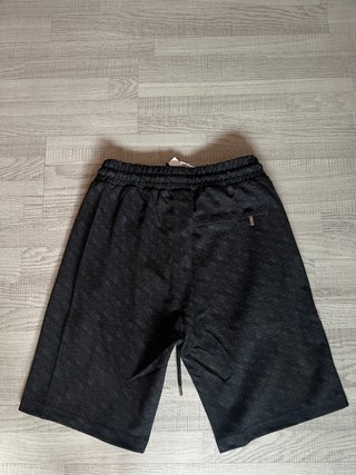 Pantalon  corto deportivo Karl Lagerfeld Talla M