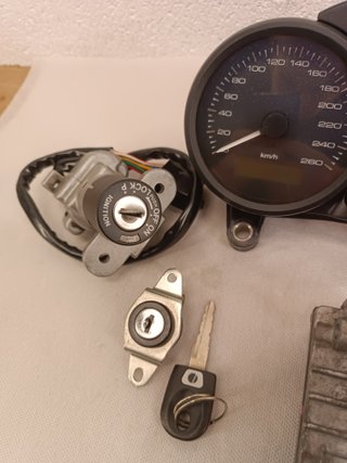 Monster 695 Ducati Ecu centralita cerraduras