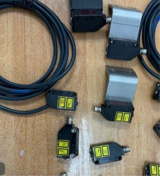 Fotocélula Láser OMRON E3Z-LL86