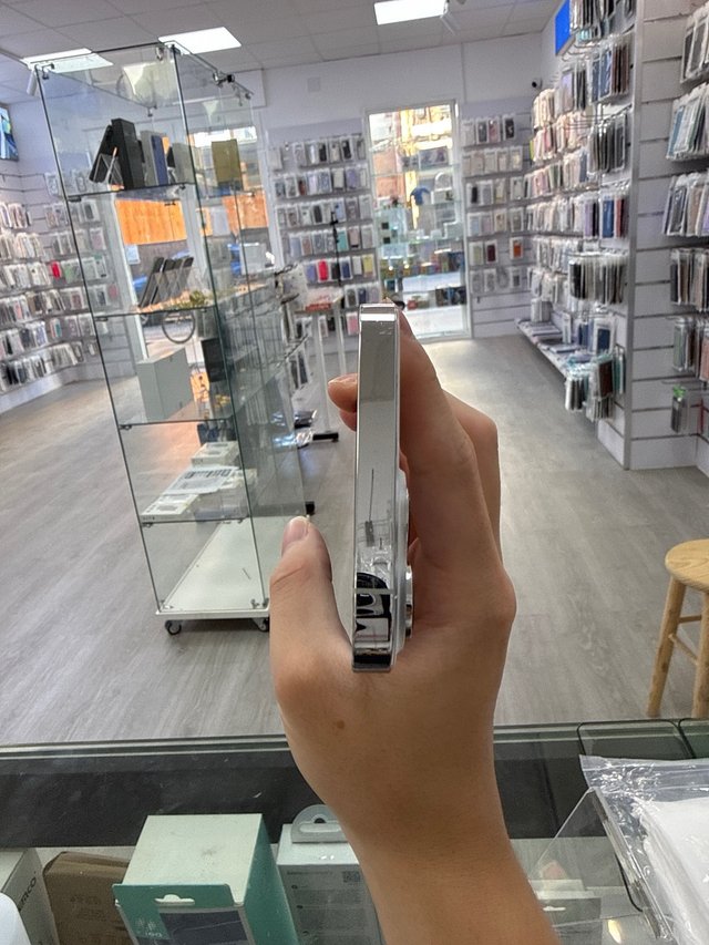 iPhone 14 Pro Max 256GB Plata eSIM