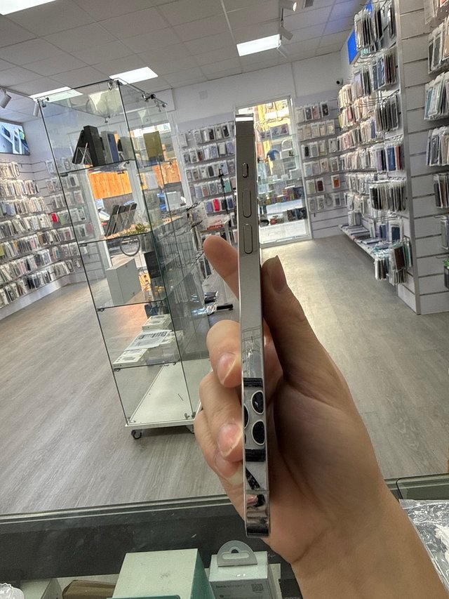 iPhone 14 Pro Max 256GB Plata eSIM