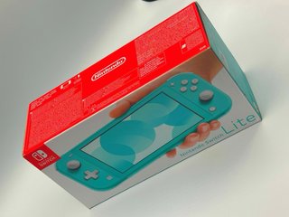 Nintendo Switch Lite Precintada + Código 25€