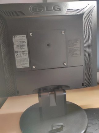 Monitor LG Flatron 17 TFT