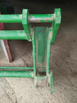 Acople pala John Deere antiguo a tenia