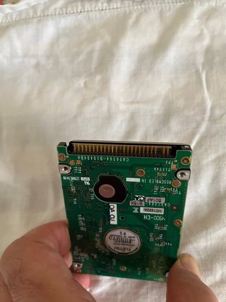 Fujitsu MHM2100AT Hard Disk Drive 2.5