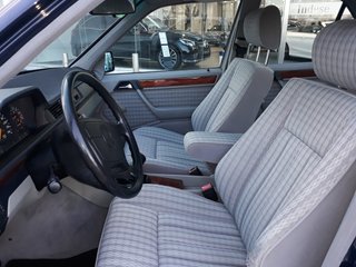 Mercedes-Benz Clase E 1993 - 220