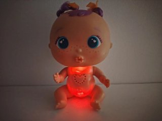 Muñeca The Bellies con chupete