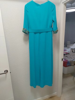 Vestido largo fiesta turquesa con pedrería