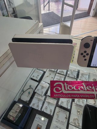 Nintendo Switch OLED Blanca...