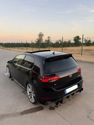 Volkswagen Golf 7.5 R 2017