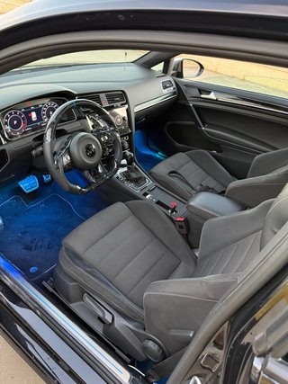 Volkswagen Golf 7.5 R 2017