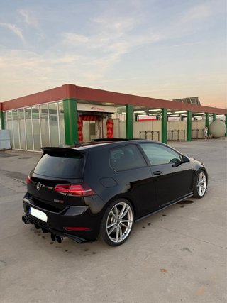 Volkswagen Golf 7.5 R 2017