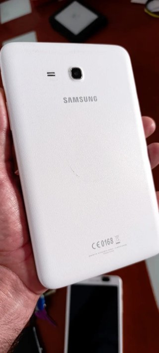 Samsung Galaxy Tab 3 Lite SM-T110