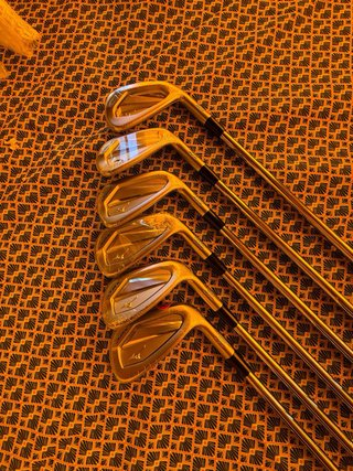 Palos de golf Mizuno JPX 925 Forged a estrenar