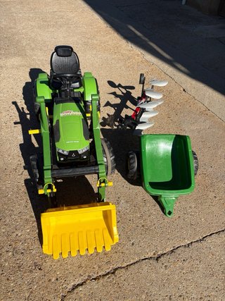 Tractor infantil pedales con pala y remolque