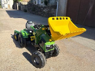 Tractor infantil pedales con pala y remolque