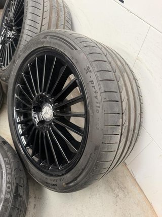 JUEGO LLANTAS 18 PULGADAS ORIGINAL MERCEDES AMG