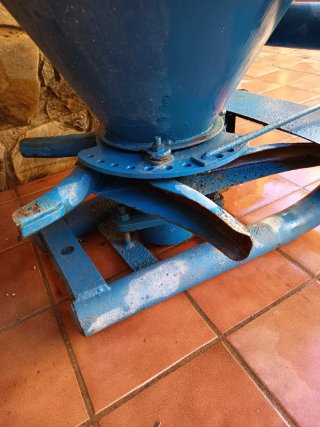 Abonadora para tractor