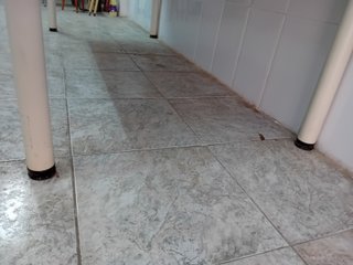 Mesa de trabajo escolar madera y metal