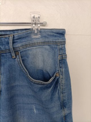 Bermuda pantalón corto vaquero hombre chico T 36