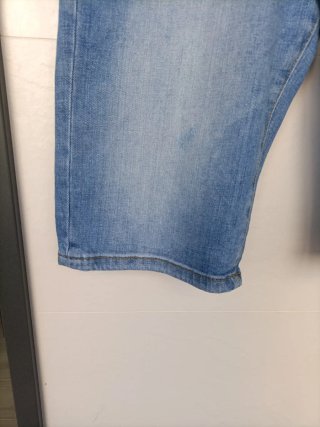 Bermuda pantalón corto vaquero hombre chico T 36