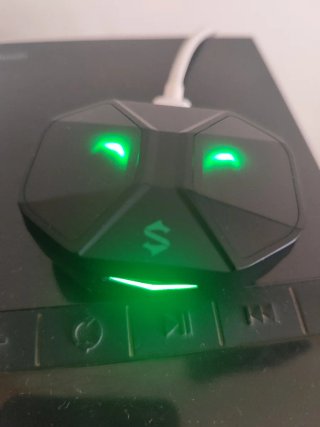 Auriculares Black Shark Lucifer T1