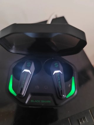 Auriculares Black Shark Lucifer T1