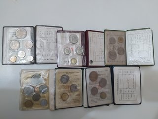 6 CARTERAS NUMISMATICAS FNMT
