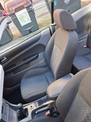 Ford Focus 2009 descapotable (Cabrio) Guia