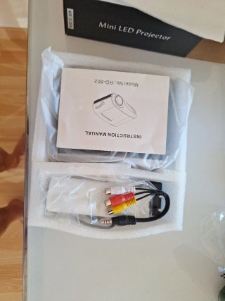 Proyector Mini LED Blanco/Plateado