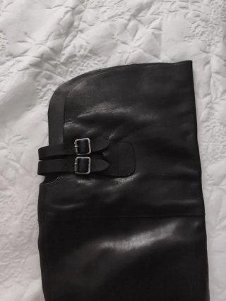 Botas altas negras
