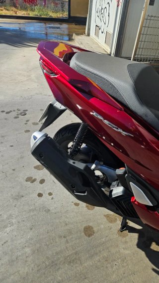 Honda PCX 125cc Roja ABS (2021)