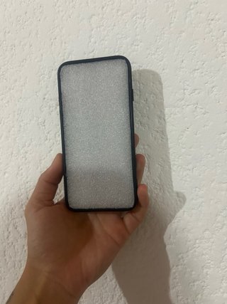 Funda iPhone Negra Floral