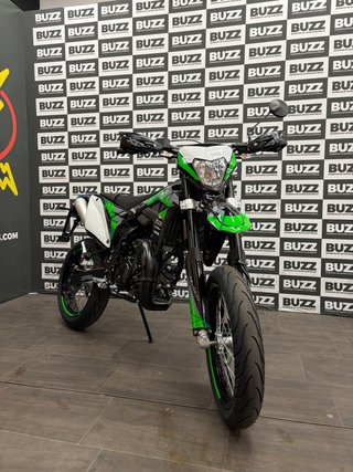 PEUGEOT XP6 SUPERMOTARD R — Nueva a estrenar (0 km