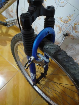 Bicicleta 24 plateada