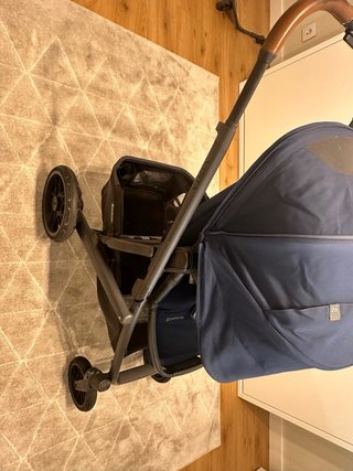 Uppababy Vista V2 + Rumble Seat + Patinete