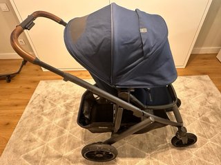 Uppababy Vista V2 + Rumble Seat + Patinete